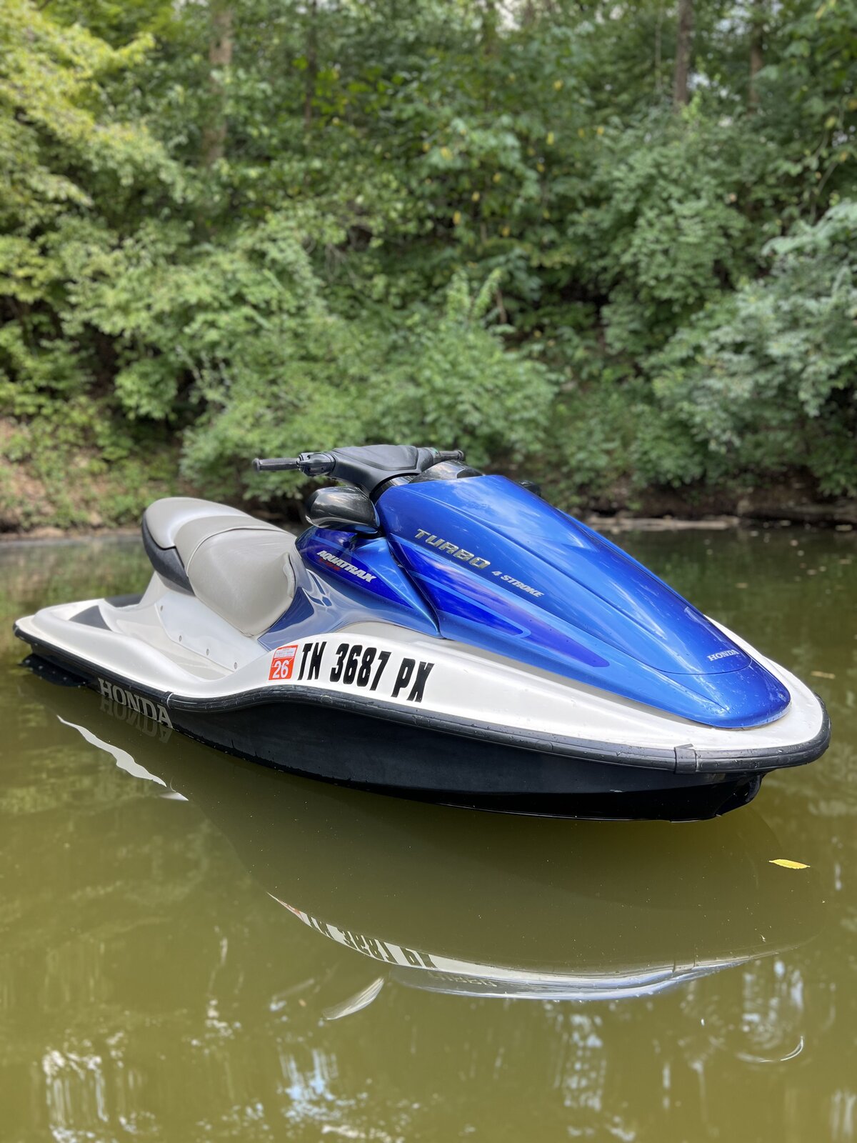 Riders enjoying jet ski rentals on Old Hickory Lake